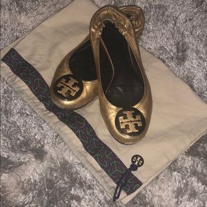 TORY BURCH Gold Flats.
